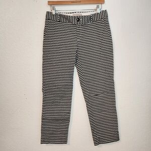 Banana Republic Black and‎ White Hampton Pant, Size 4